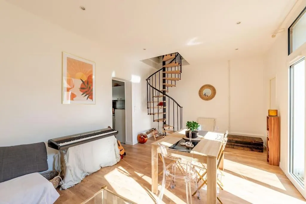 Holiday home Accords Parfaits Famille Villa Villeurbanne
